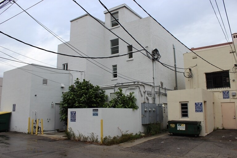 More Photos Of 130 Miracle Mile, Coral Gables Loft Creative Space For Lease
