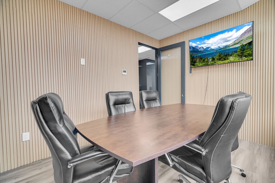 More Photos Of 20020B 84 Av, Langley Medical For Sale