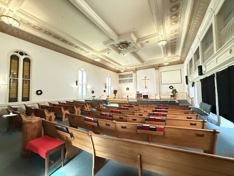 More Photos Of 15 Green Street, Augusta Specialty For Sale