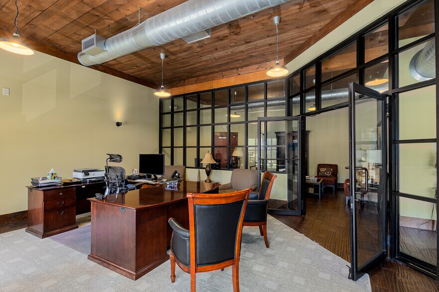 More Photos Of 918 Holcomb Bridge Rd, Roswell Loft Creative Space For Sale