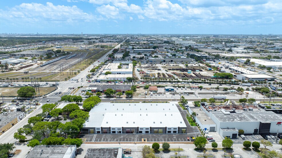 More Photos Of 7265 NW 74th St, Medley Warehouse For Sale