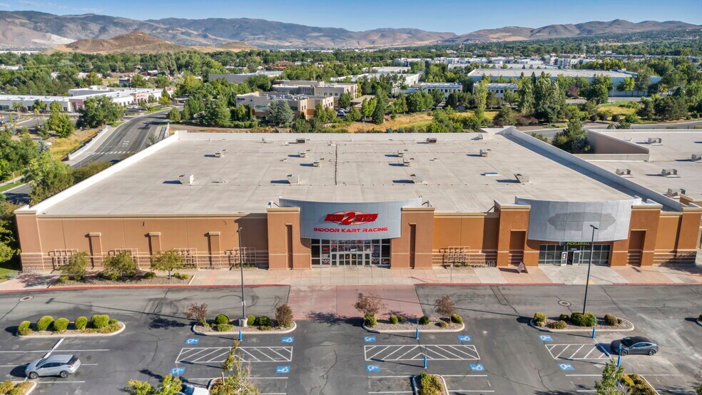 More Photos Of 6895 Sierra Center Pky, Reno Unknown For Lease