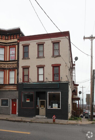 Primary Photo Of 1639 N Salina St, Syracuse Storefront Retail Residential For Sale