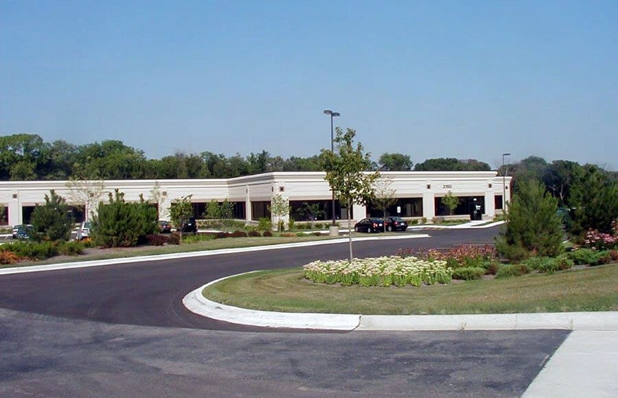 Primary Photo Of 2150 Point Blvd, Elgin Showroom For Lease
