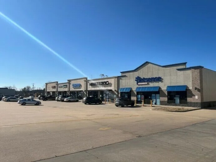 Primary Photo Of 2301 N Milt Phillips Ave, Seminole General Retail For Lease