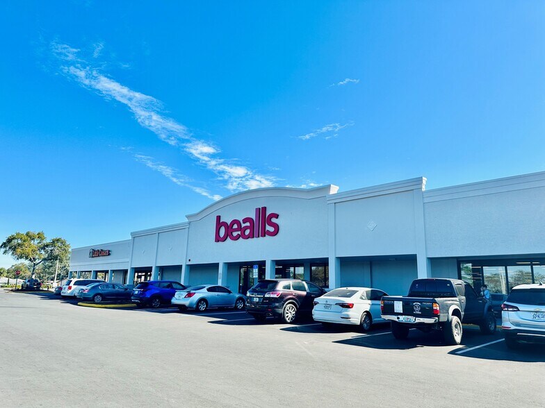 More Photos Of 1366-1498 Pinehurst Dr, Spring Hill Unknown For Lease