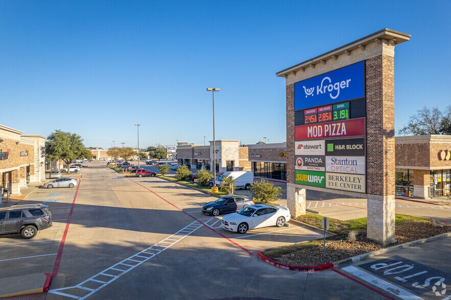 More Photos Of 14020-14090 FM-2920, Tomball Unknown For Lease