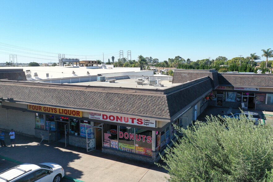 More Photos Of 4833-4917 S Rose Ave, Oxnard Supermarket For Sale
