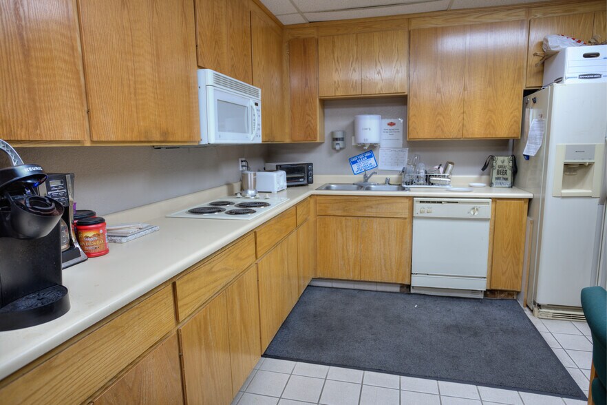 More Photos Of 4257 E Keyes Rd, Ceres Warehouse For Sale