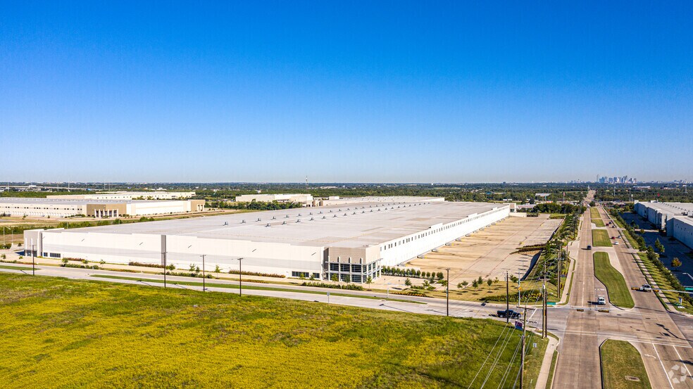 More Photos Of 3535 N Houston School Rd, Lancaster Industrial For Sale