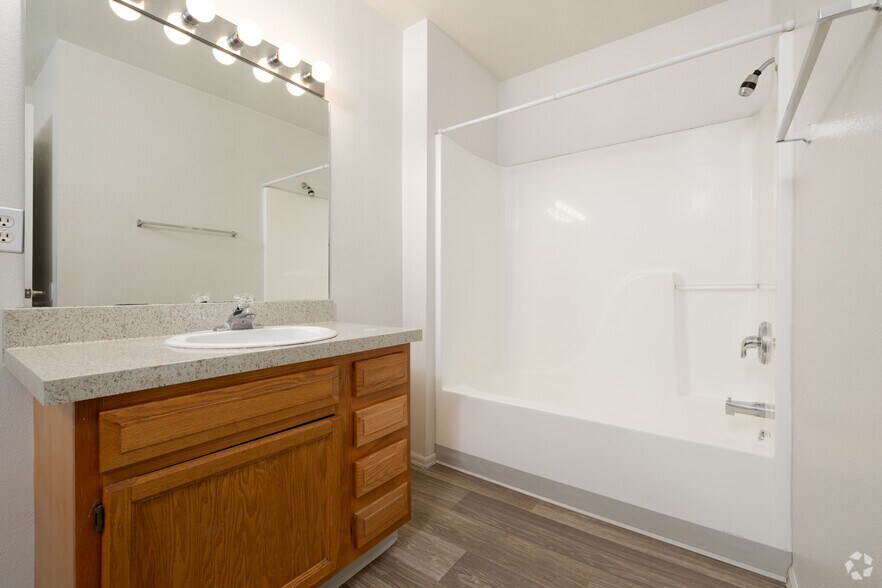 More Photos Of 393 E Spaulding Ave, Pueblo Apartments For Sale