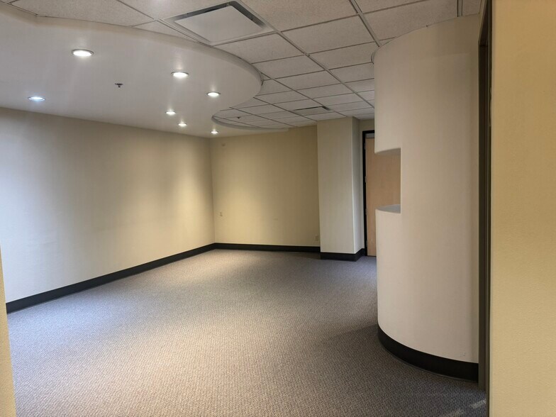 More Photos Of 7560 Rangewood Dr, Colorado Springs Medical For Lease