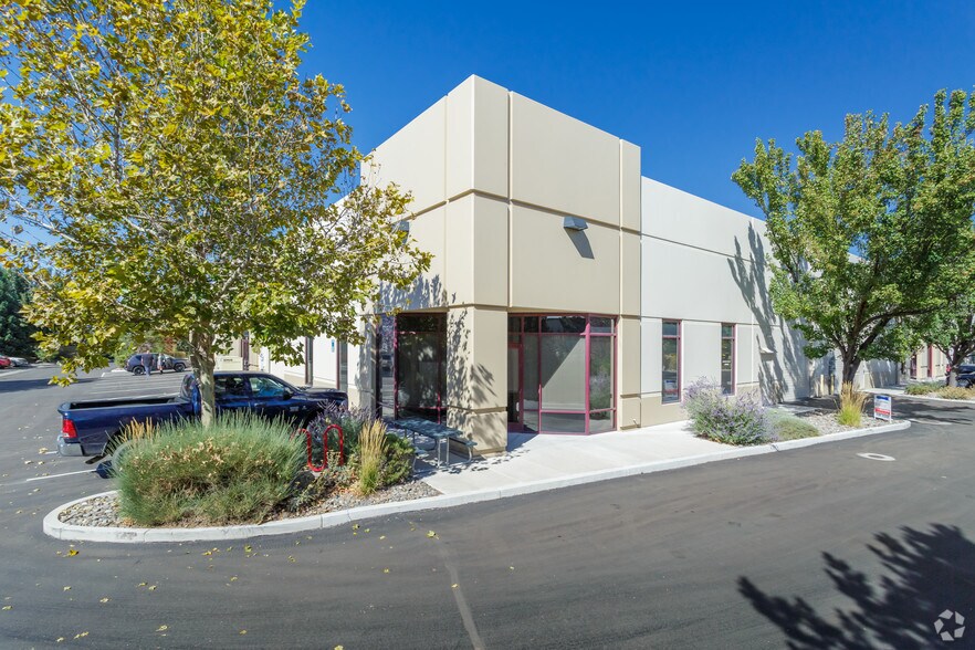 More Photos Of 4850 Joule St, Reno Research And Development For Lease