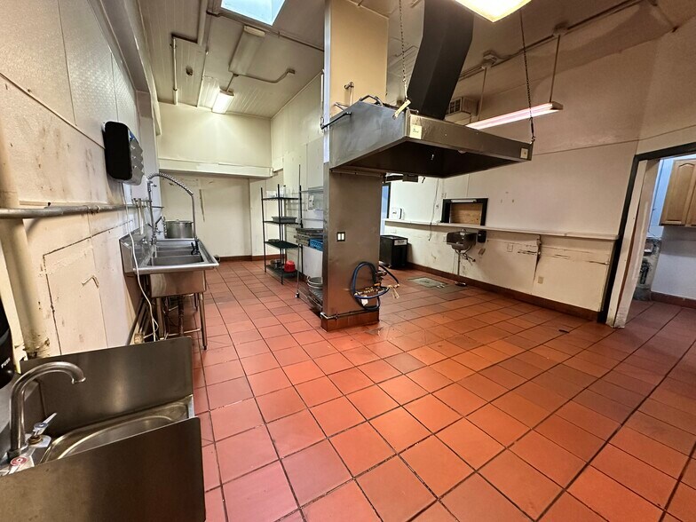 More Photos Of 300 Broadway, Oakland Office Residential For Sale