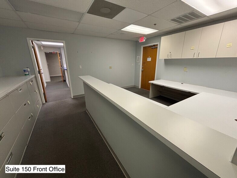 More Photos Of 14100 Fivay Rd, Hudson Medical For Lease