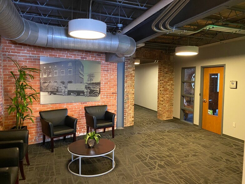 More Photos Of 400 Augusta St, Greenville Office For Sale