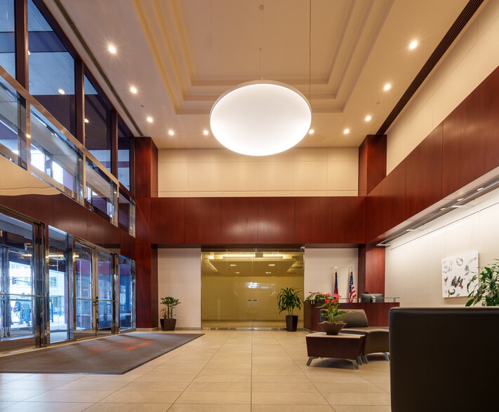 More Photos Of 475 17th St, Denver Office For Sale