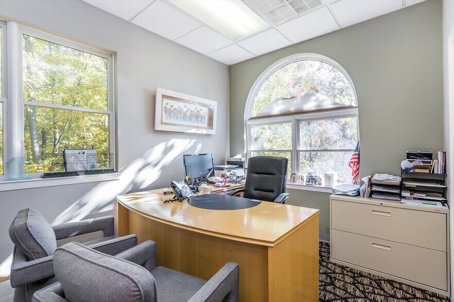 More Photos Of 504 Hamburg Tpke, Wayne Medical For Sale