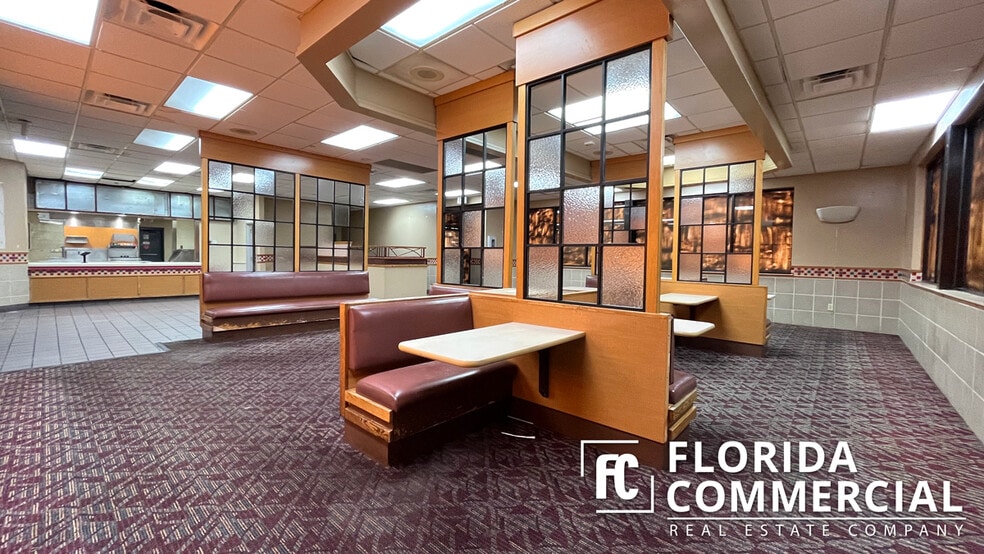 More Photos Of 726 SW Federal Hwy, Stuart Fast Food For Sale