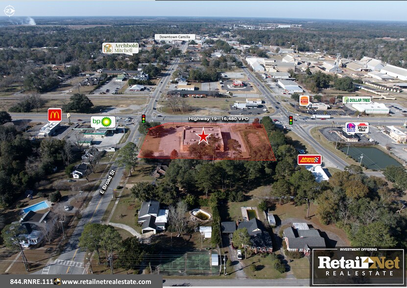 More Photos Of 266 E Broad St, Camilla Drugstore For Sale