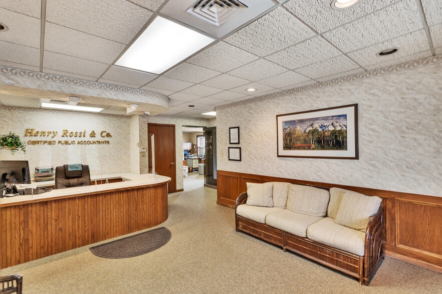More Photos Of 50 Seco Rd, Monroeville Office For Sale