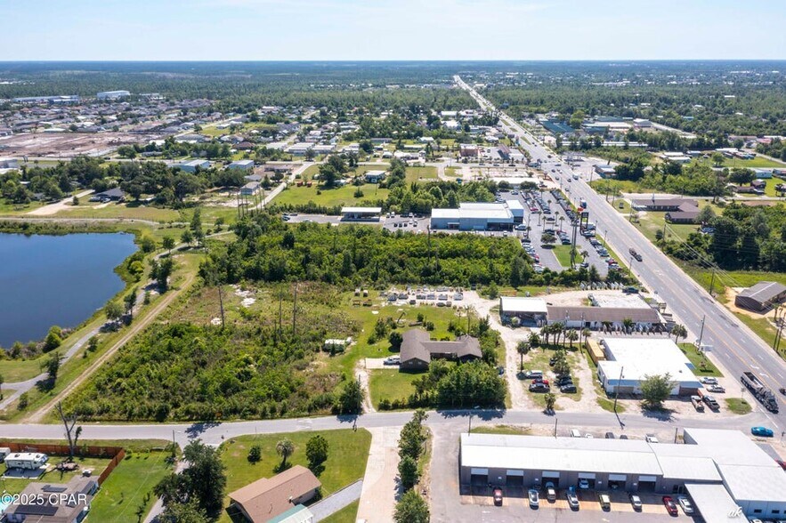 More Photos Of 2515 E 15th St, Panama City Freestanding For Sale