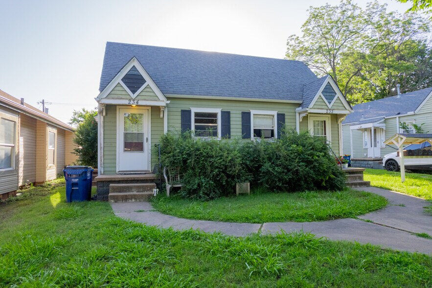 More Photos Of 230 S Lewis St, Stillwater Multifamily For Sale