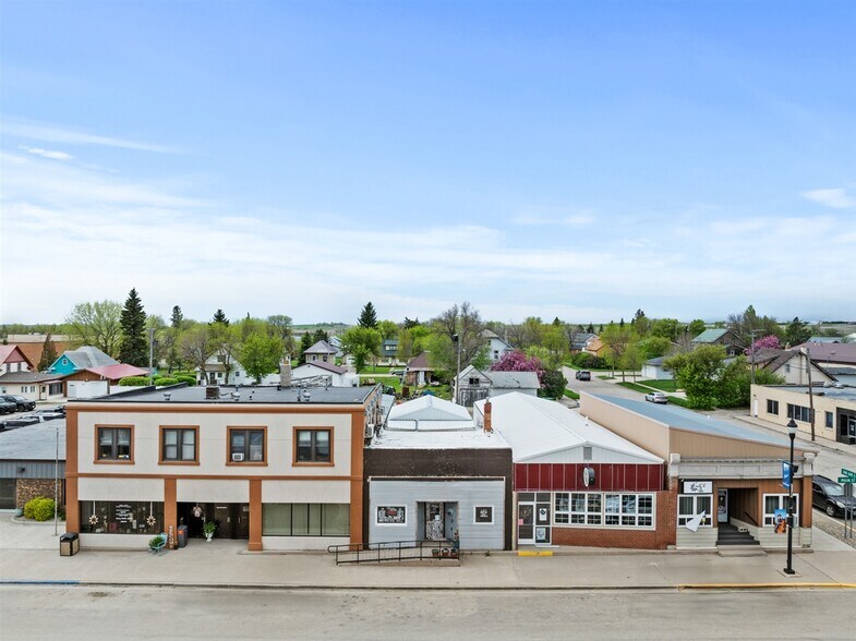 More Photos Of 206 Main St, Stanley Restaurant For Sale