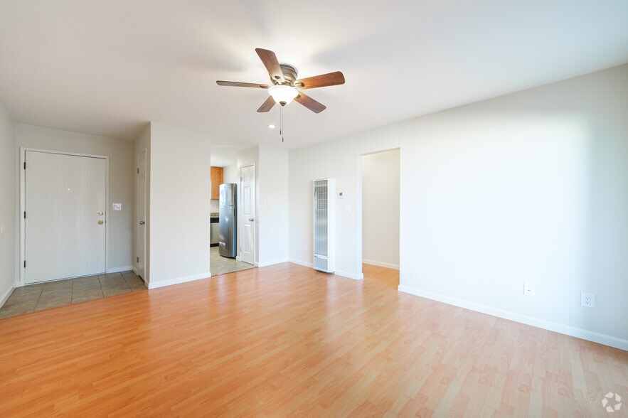 More Photos Of 900 Alvarez Ave, Pinole Apartments For Sale