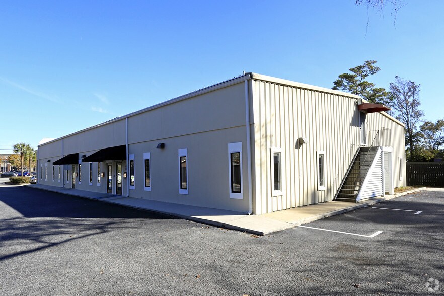 More Photos Of 1233 Ben Sawyer Blvd, Mount Pleasant Office For Lease