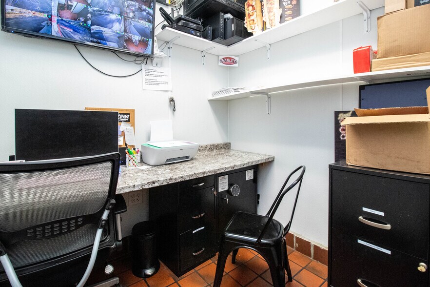 More Photos Of 5908 Orange Blossom Trl, Orlando Fast Food For Sale