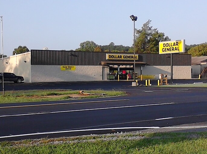 Primary Photo Of 363 Nash Hill Rd, Raven Freestanding For Sale