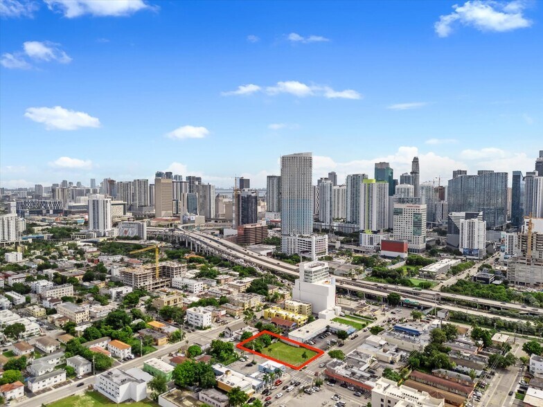 More Photos Of 471 SW 8 St, Miami Land For Sale