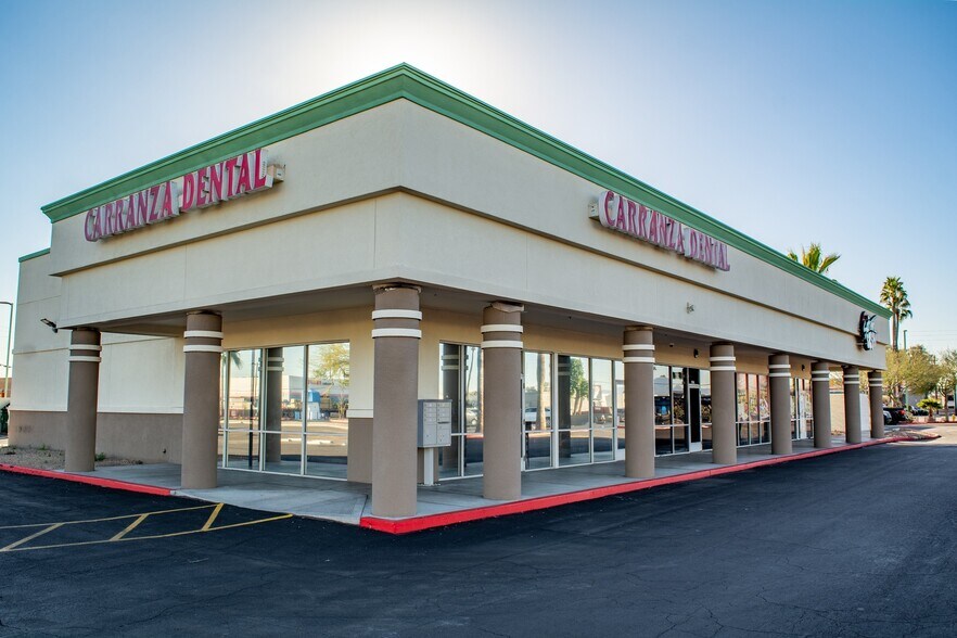 More Photos Of 4344 W Indian School Rd, Phoenix General Retail For Lease