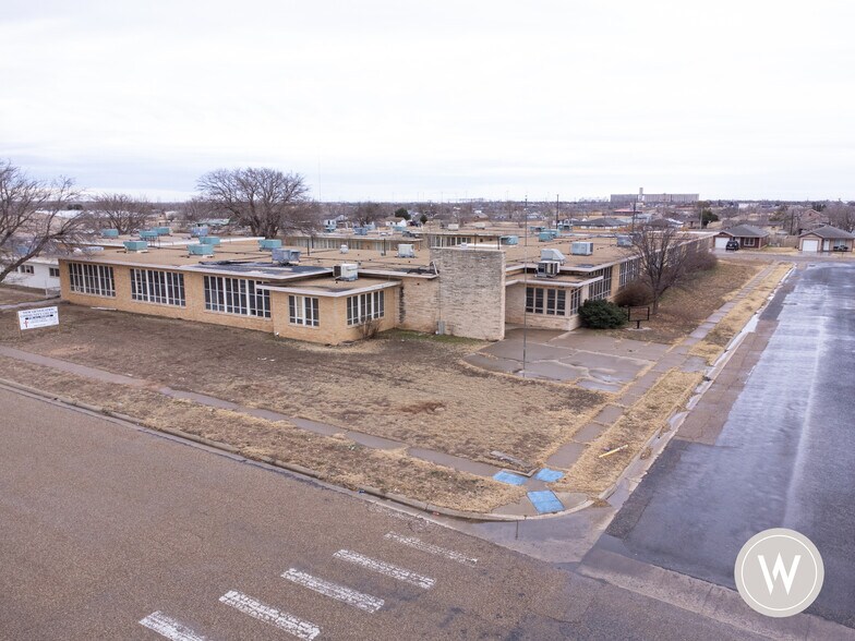 More Photos Of 1801 E 14th St, Lubbock Religious Facility For Sale