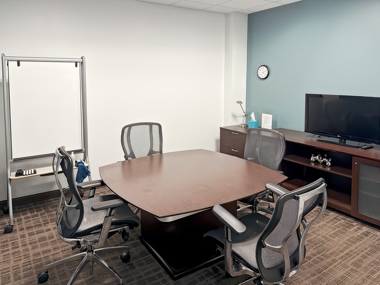 More Photos Of 16701 Melford Blvd, Bowie Coworking Space