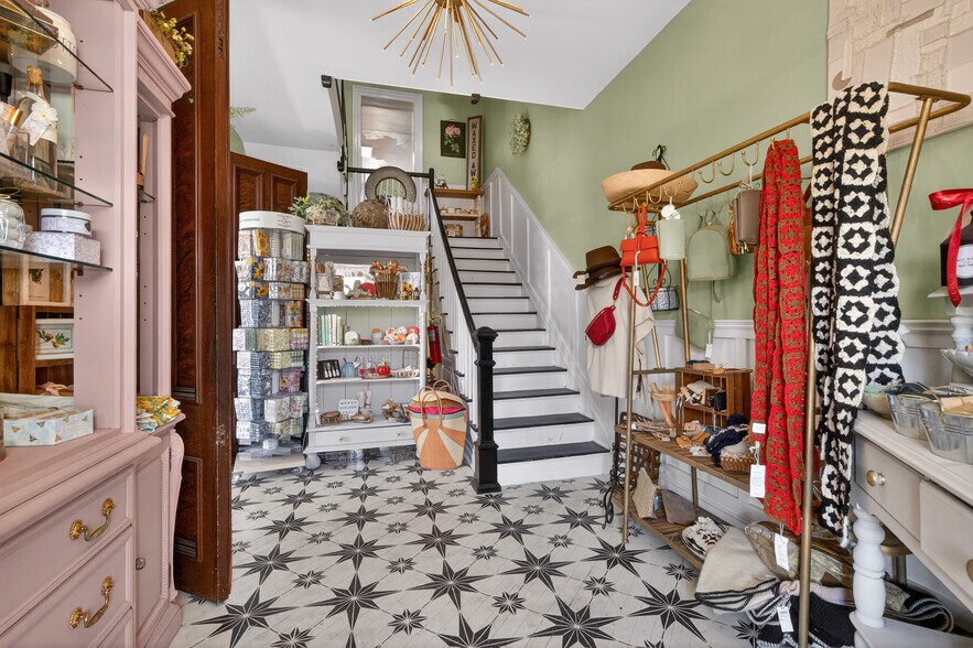 More Photos Of 22 S Main St, Allentown Office For Sale