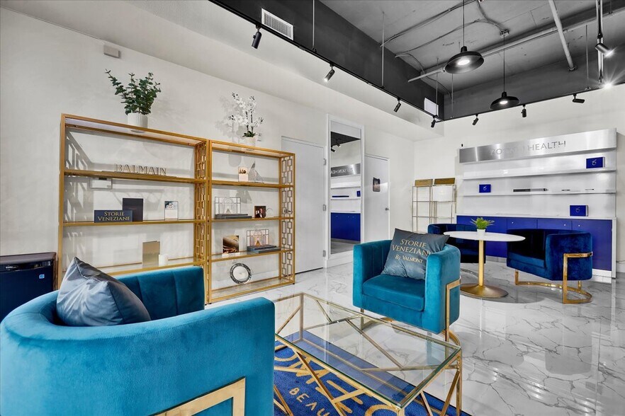 More Photos Of 300 E 4th St, Long Beach Apartments For Sale