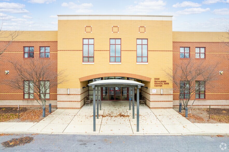 More Photos Of 5325 Northgate Dr, Bethlehem Medical For Lease