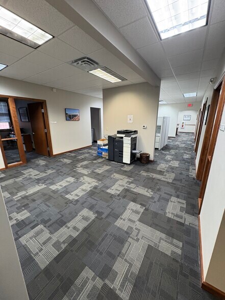 More Photos Of 4257 Southtowne Dr, Eau Claire Office For Lease