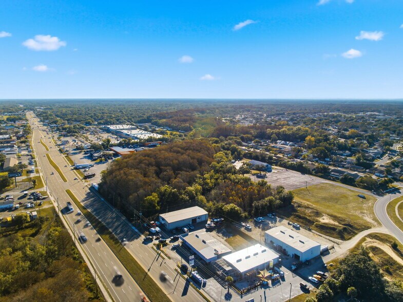 More Photos Of 8510 State Road 52, Hudson Storefront For Sale