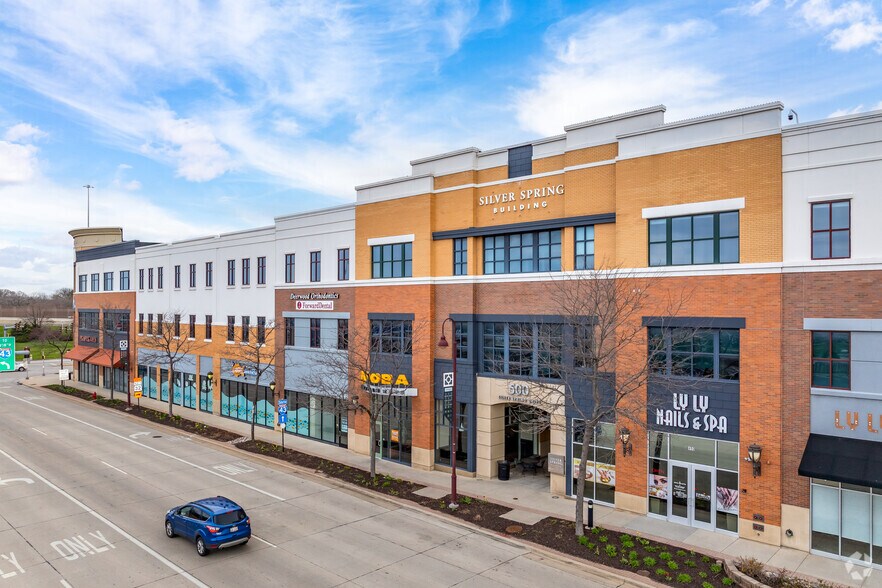 More Photos Of 500 W Silver Spring Dr, Glendale Coworking Space