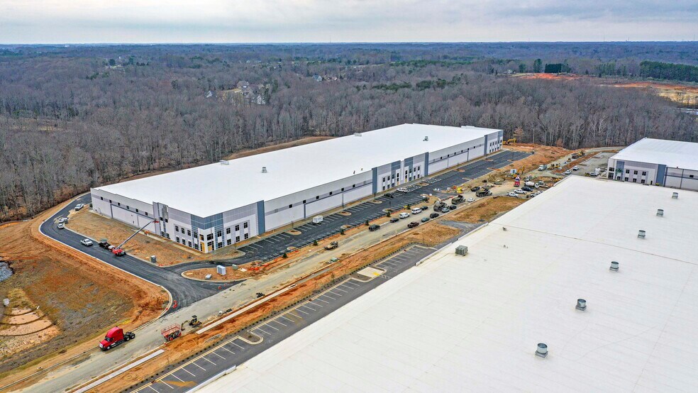 More Photos Of 7901 Indlea Point, Greensboro Manufacturing For Lease