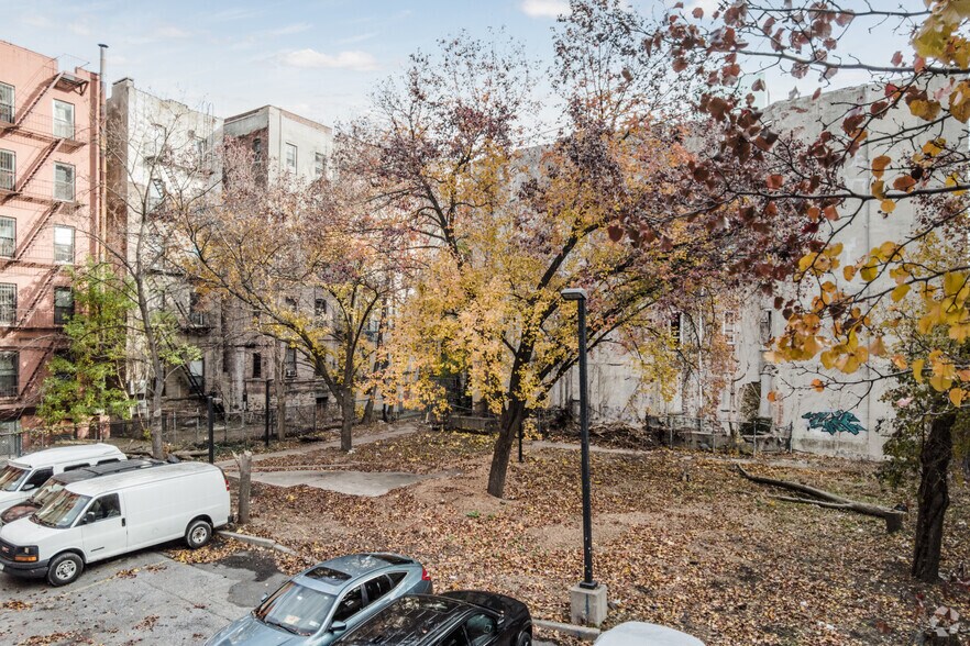 More Photos Of 7-11 E 115th St, New York Land For Sale