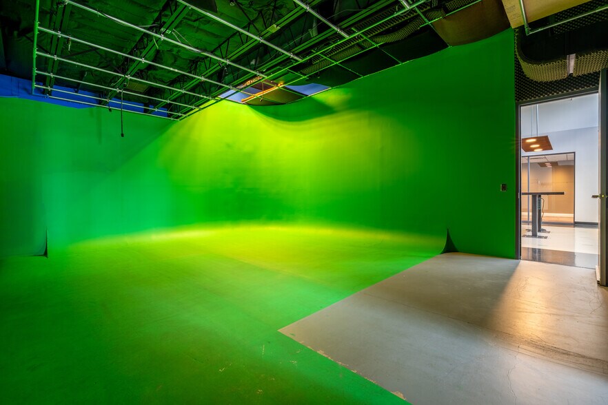 More Photos Of 3811 N 24th St, Phoenix Loft Creative Space For Lease