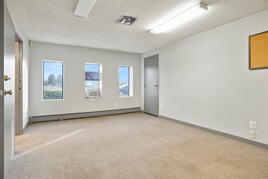 More Photos Of 5245 E 69th Ave, Commerce City Service For Lease