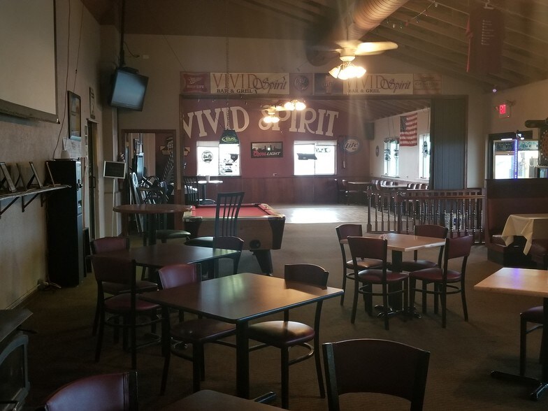 More Photos Of 900 N Union St, Dwight Restaurant For Sale