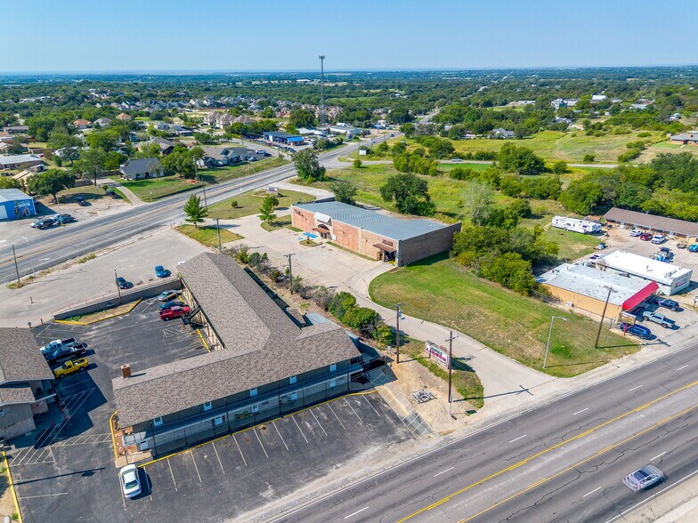 More Photos Of 1228 Ranger Hwy, Weatherford Freestanding For Sale