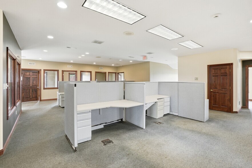 More Photos Of 8080 E 109th Ave, Crown Point Medical For Sale