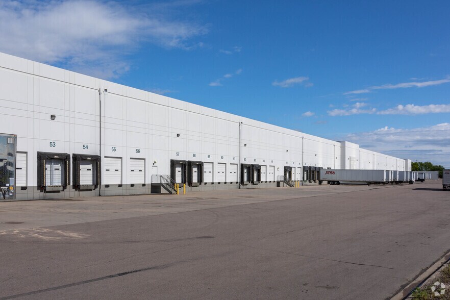 More Photos Of 2470 Airport Blvd, Aurora Distribution For Lease